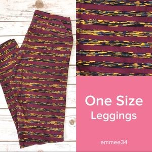 One Size Lularoe Leggings burgundy striped